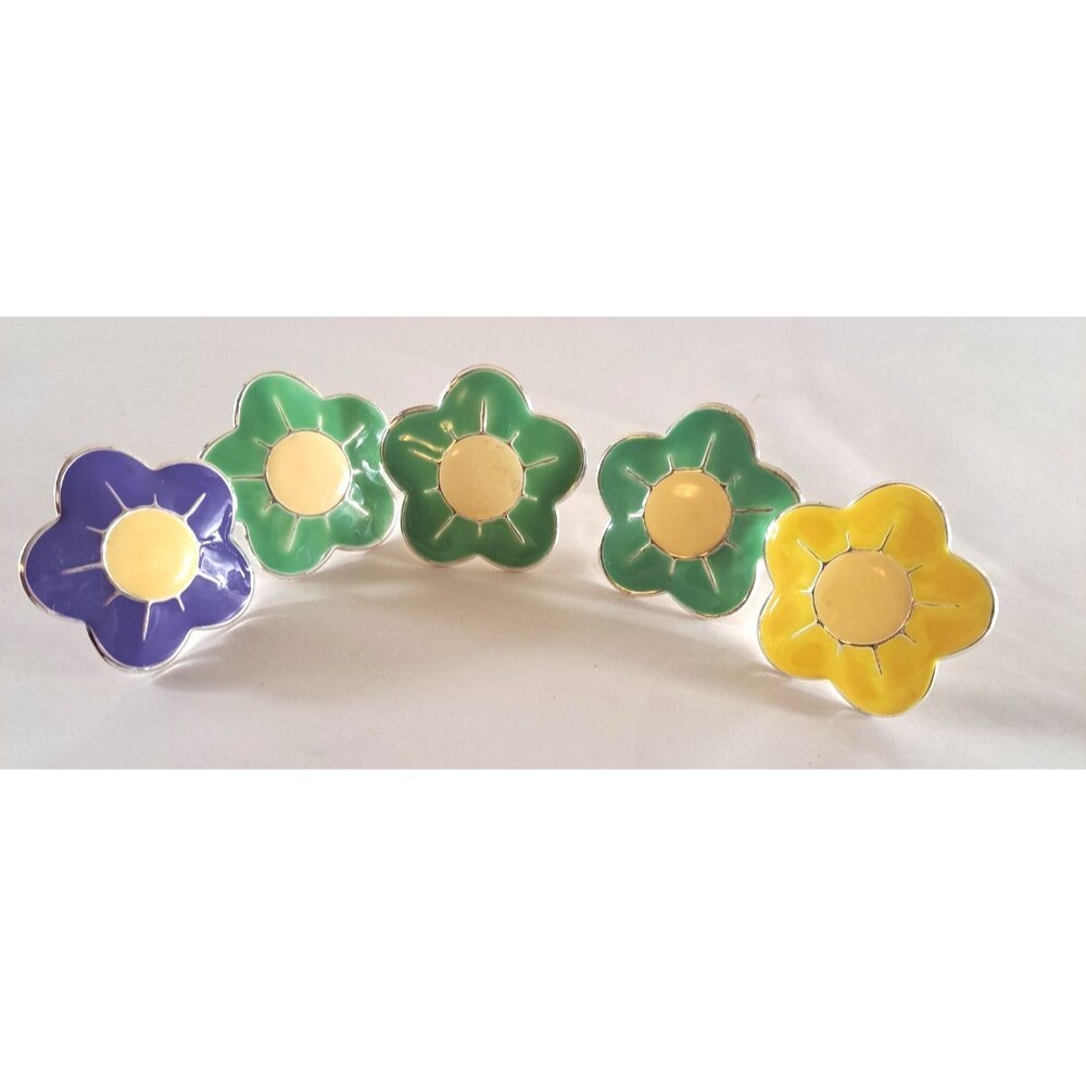 Metal Flower Napkin Rings Holders Set Of 5 Daisy Summer Party Yellow Blue
